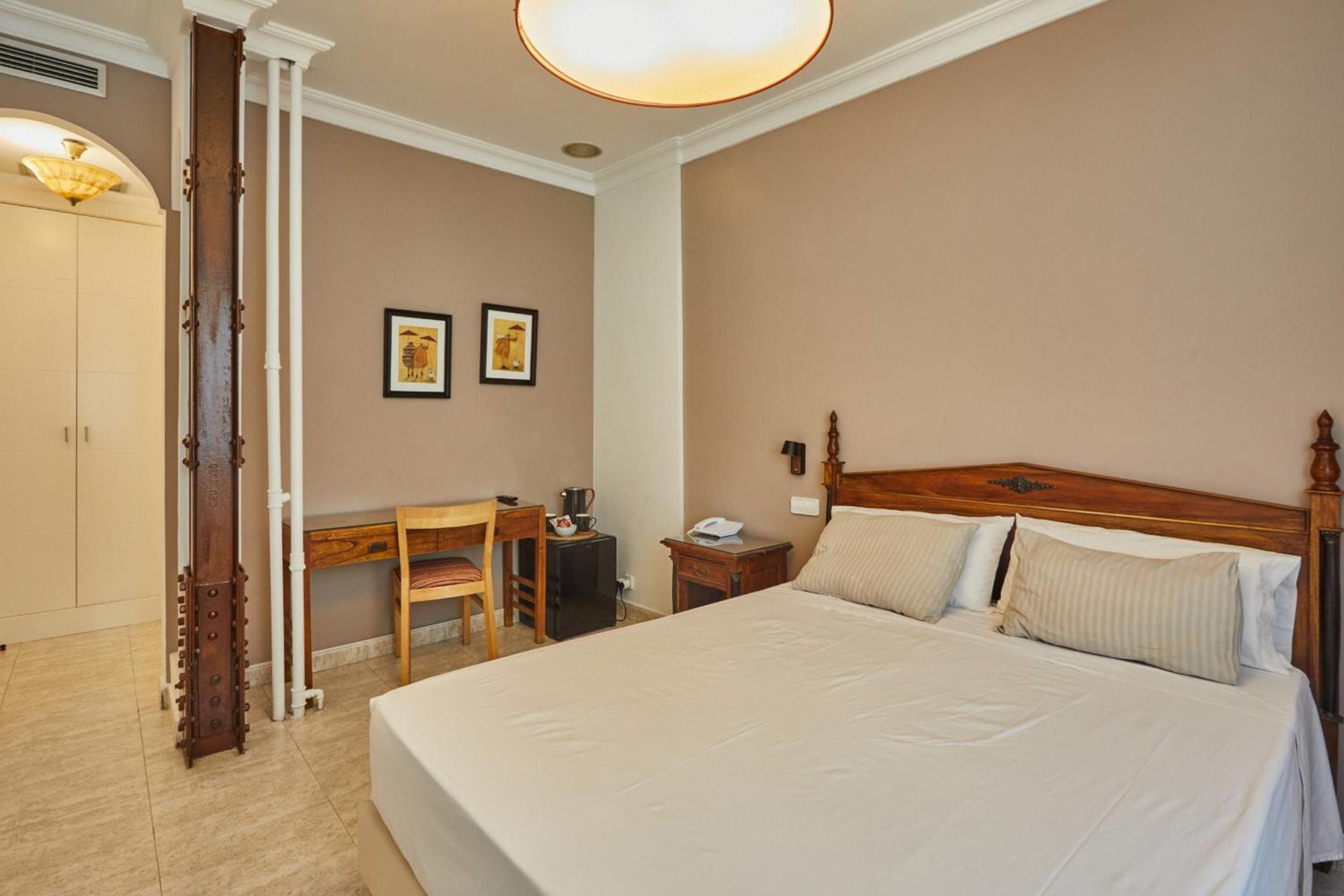 Hostal Barrera, Madrid